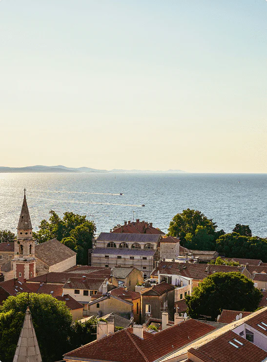 Mit Seaphoria Yachts wird Ihr Urlaub zum Traumurlaub - egal, ob Dubrovnik, Split, Grenadinen, Athen, Santorini, Korfu, Türkei oder die balearischen Inseln.