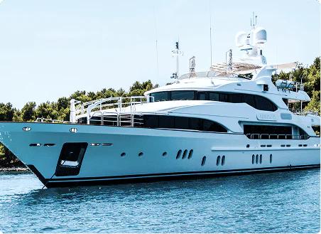 Verbringen Sie Ihren Urlaub auf einem Segelboot, Katamaran, Motorboot, Motoryacht, Gulet oder einer Superyacht.